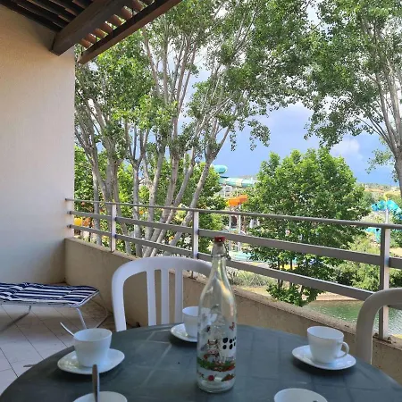 Spacieux Studio-cabine Avec Mezzanine, Terrasse Et Piscine Commune - Cap D'agde - Fr-1-249-395 Apartamento