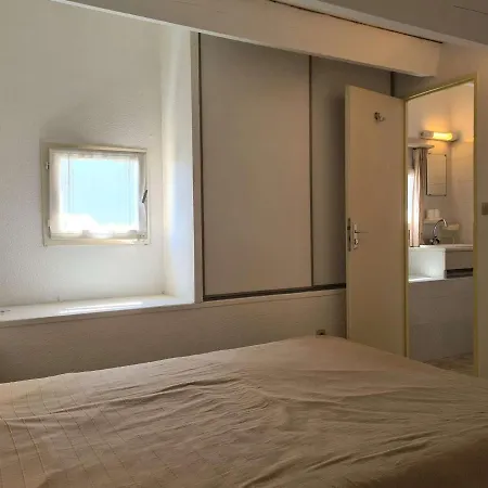 Spacieux Studio-cabine Avec Mezzanine, Terrasse Et Piscine Commune - Cap D'agde - Fr-1-249-395 Apartamento Agde